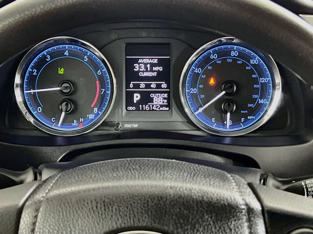 Used 2017 Toyota Corolla LE FWD image 15