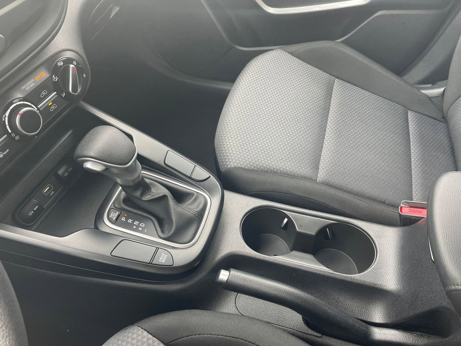 Used 2025 Kia Soul LX w/ LX Technology Package image 39