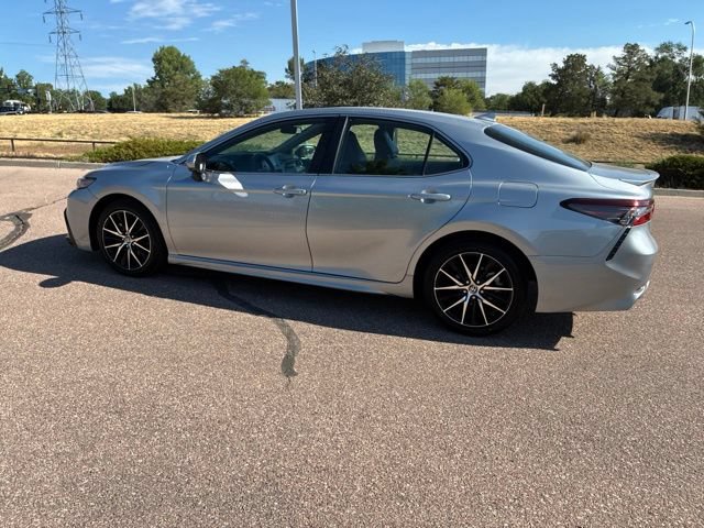 Used 2024 Toyota Camry SE FWD image 6