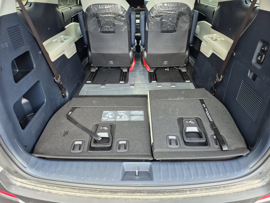New 2026 Kia Carnival SX Prestige FWD image 14