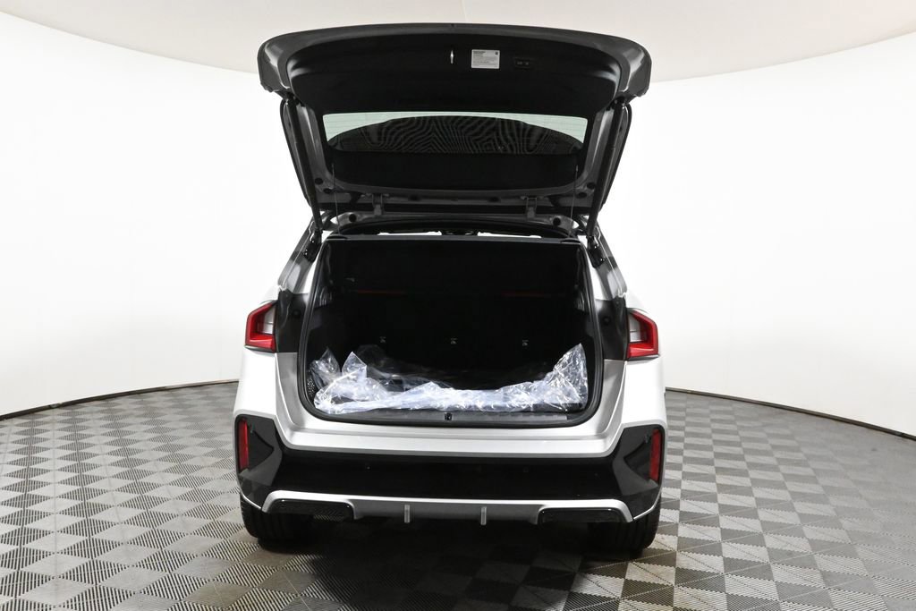 Used 2025 BMW X1 xDrive28i w/ M Sport Package image 36