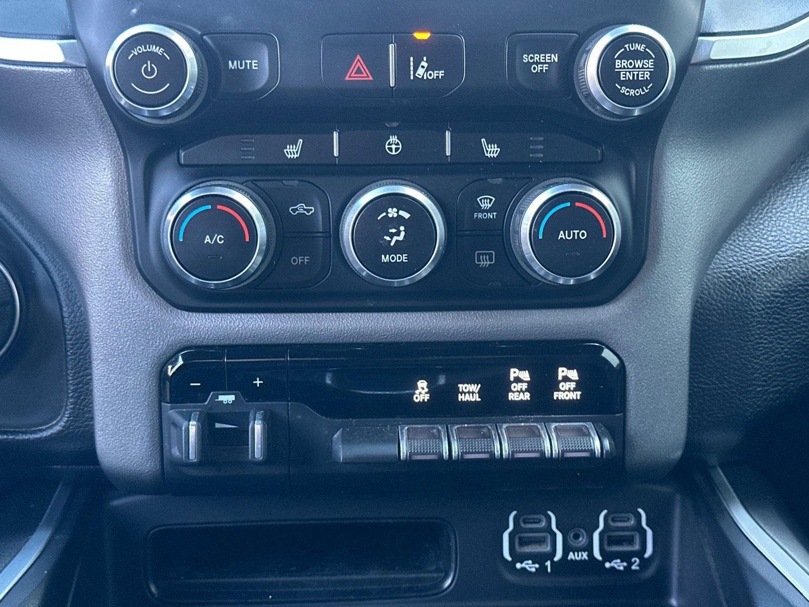 Used 2021 RAM 1500 Big Horn image 22