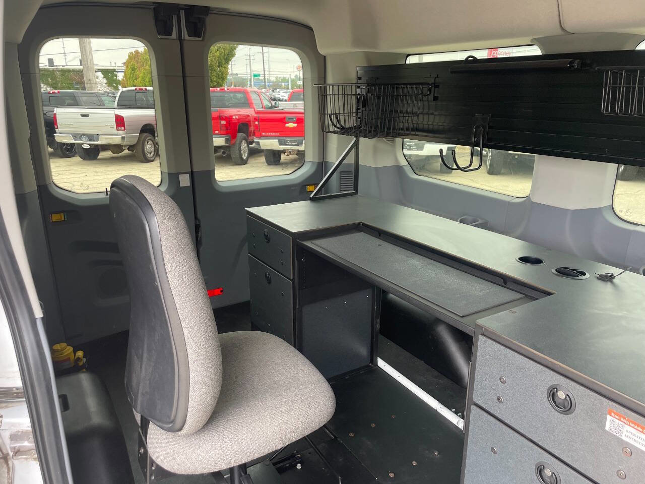 Used 2016 Ford Transit 150 XLT RWD image 32