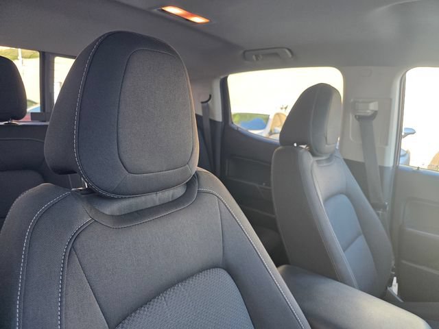 Used 2016 Chevrolet Colorado LT w/ LT Convenience Package RWD image 19