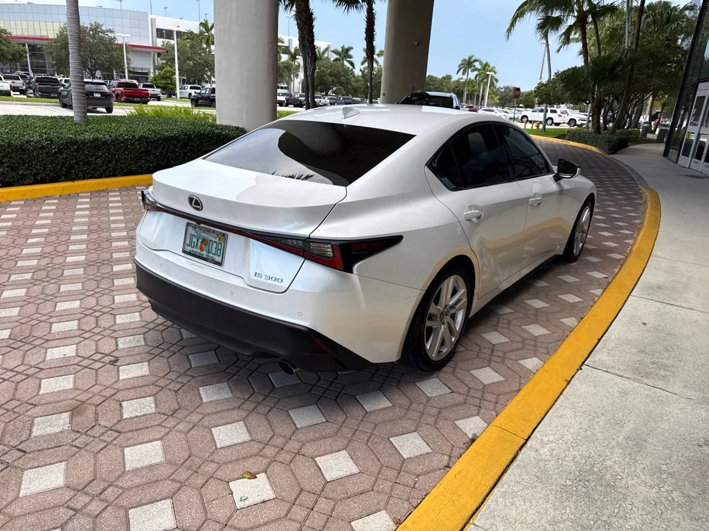 Used 2024 Lexus IS 300 w/ Comfort Package RWD image 6