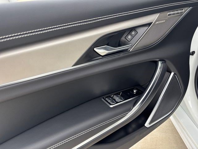 New 2024 Jaguar XF R-Dynamic SE AWD/4WD image 12