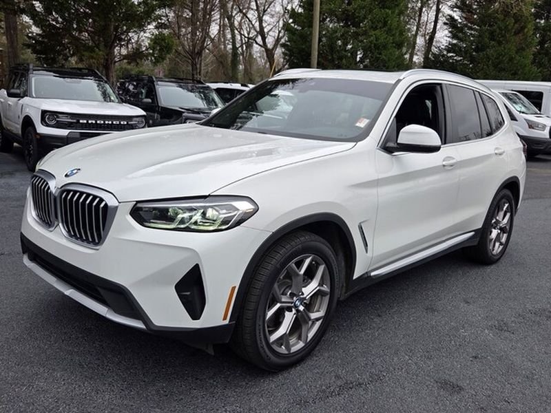 Used 2022 BMW X3 xDrive30i w/ Convenience Package AWD/4WD image 3
