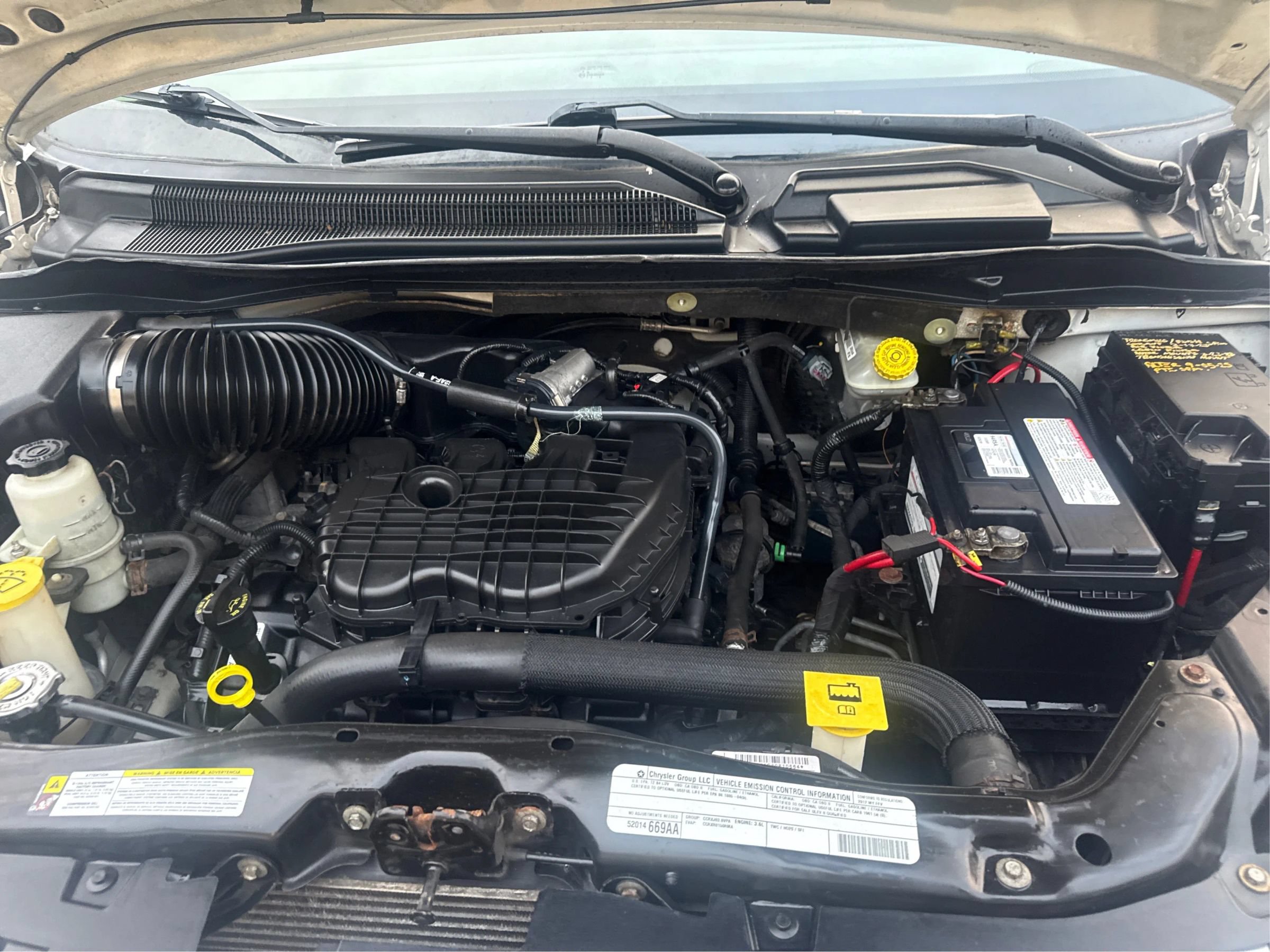 Used 2012 Dodge Grand Caravan SXT FWD image 13