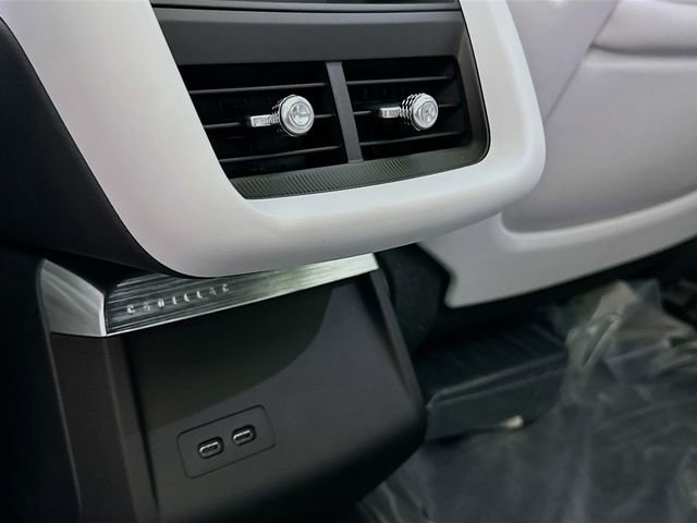 New 2026 Cadillac Lyriq Sport image 15
