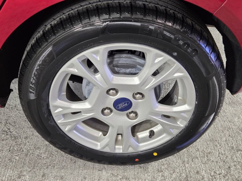 Used 2016 Ford Fiesta SE image 13