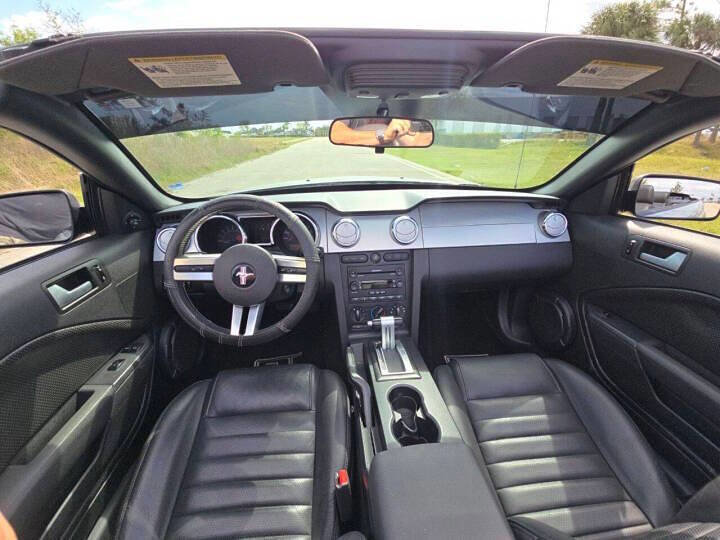 Used 2006 Ford Mustang GT Premium image 13
