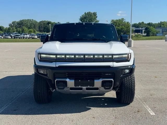 New 2026 GMC Hummer EV SUV w/ LPO, Illumination Package AWD/4WD image 2