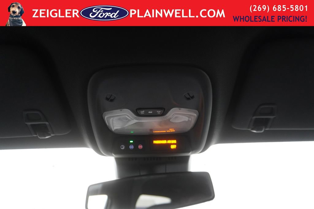 Used 2024 Chevrolet Colorado W/T image 28