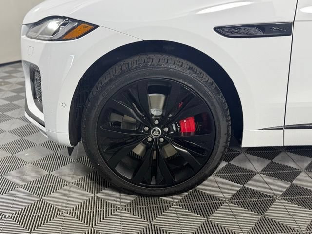 New 2026 Jaguar F-PACE R-Dynamic S AWD/4WD image 8