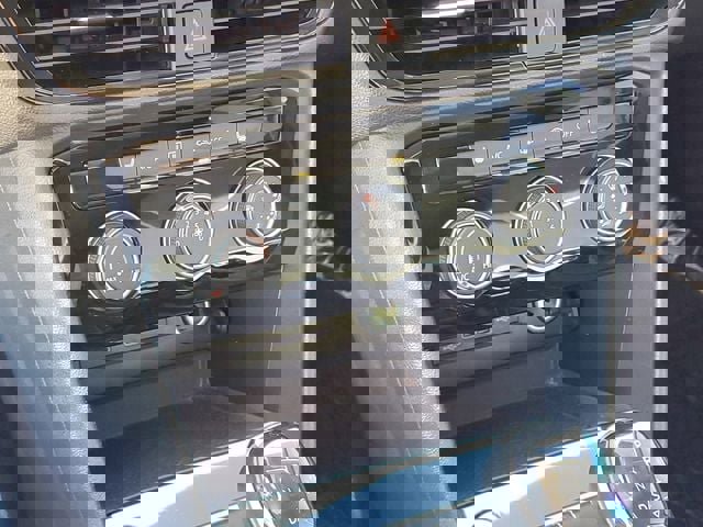 Certified 2023 Volkswagen Taos SE w/ Black Wheel Package FWD image 26