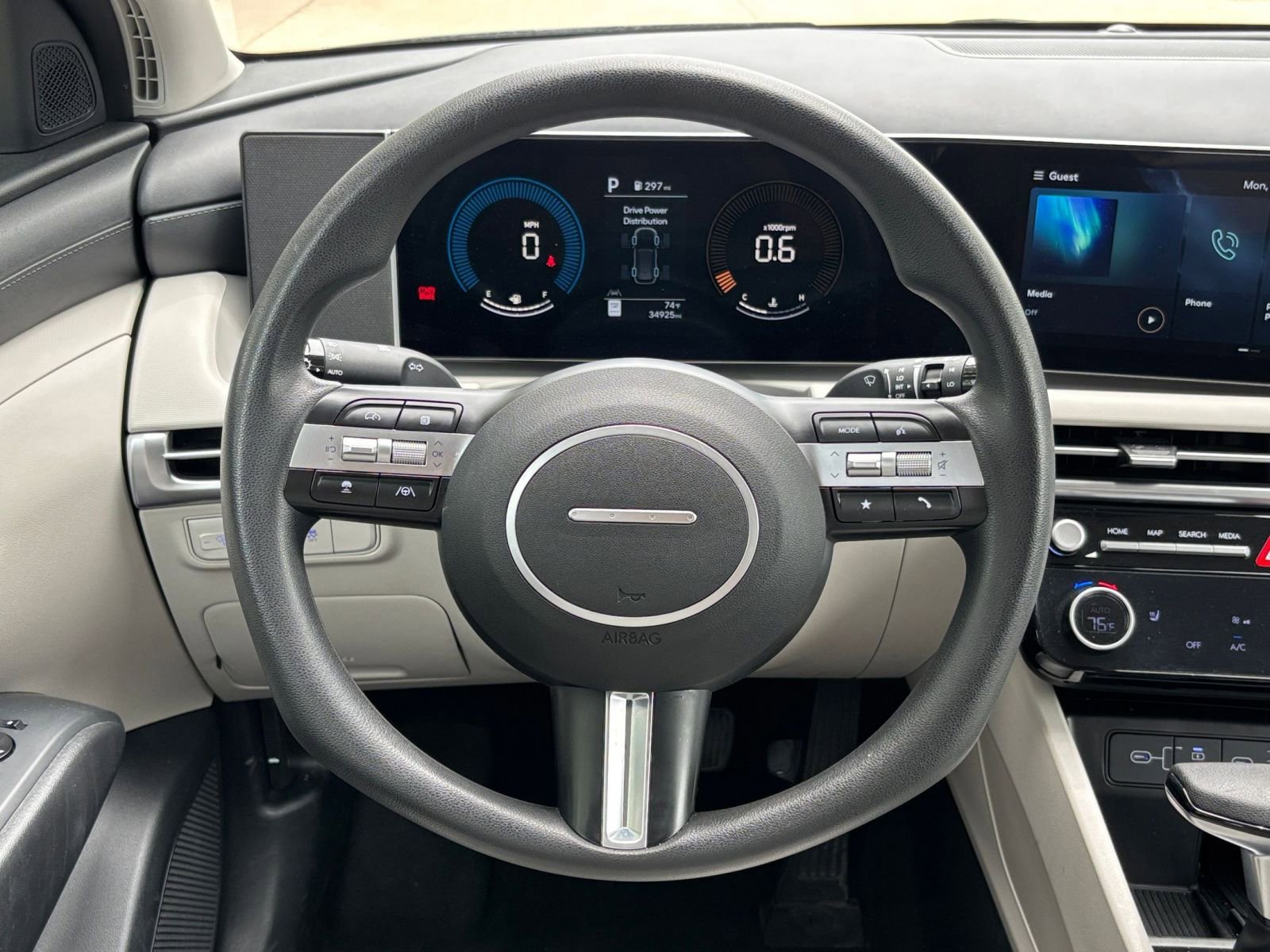 Used 2025 Hyundai Tucson SEL image 30