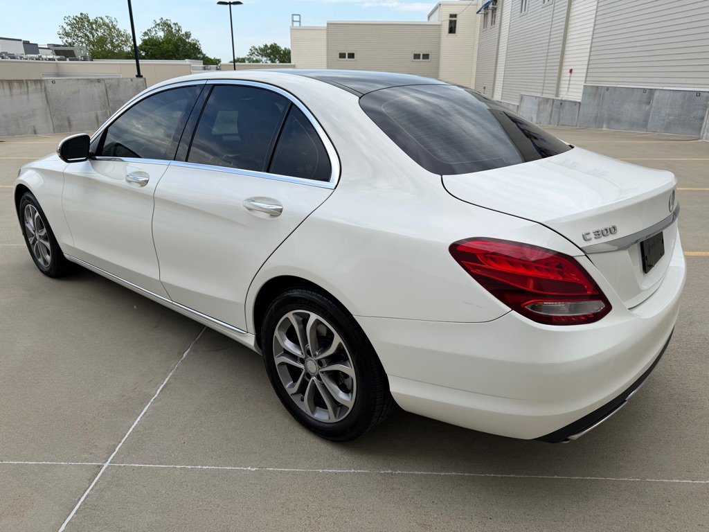 Used 2017 Mercedes-Benz C 300 4MATIC Sedan image 5