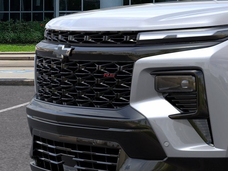 New 2026 Chevrolet Traverse RS w/ LPO, Floor Liner Package FWD image 13