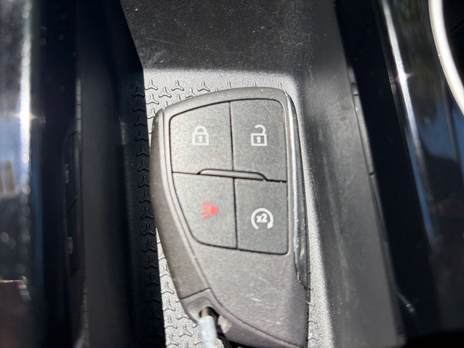 Used 2025 Chevrolet Equinox LT AWD/4WD image 21