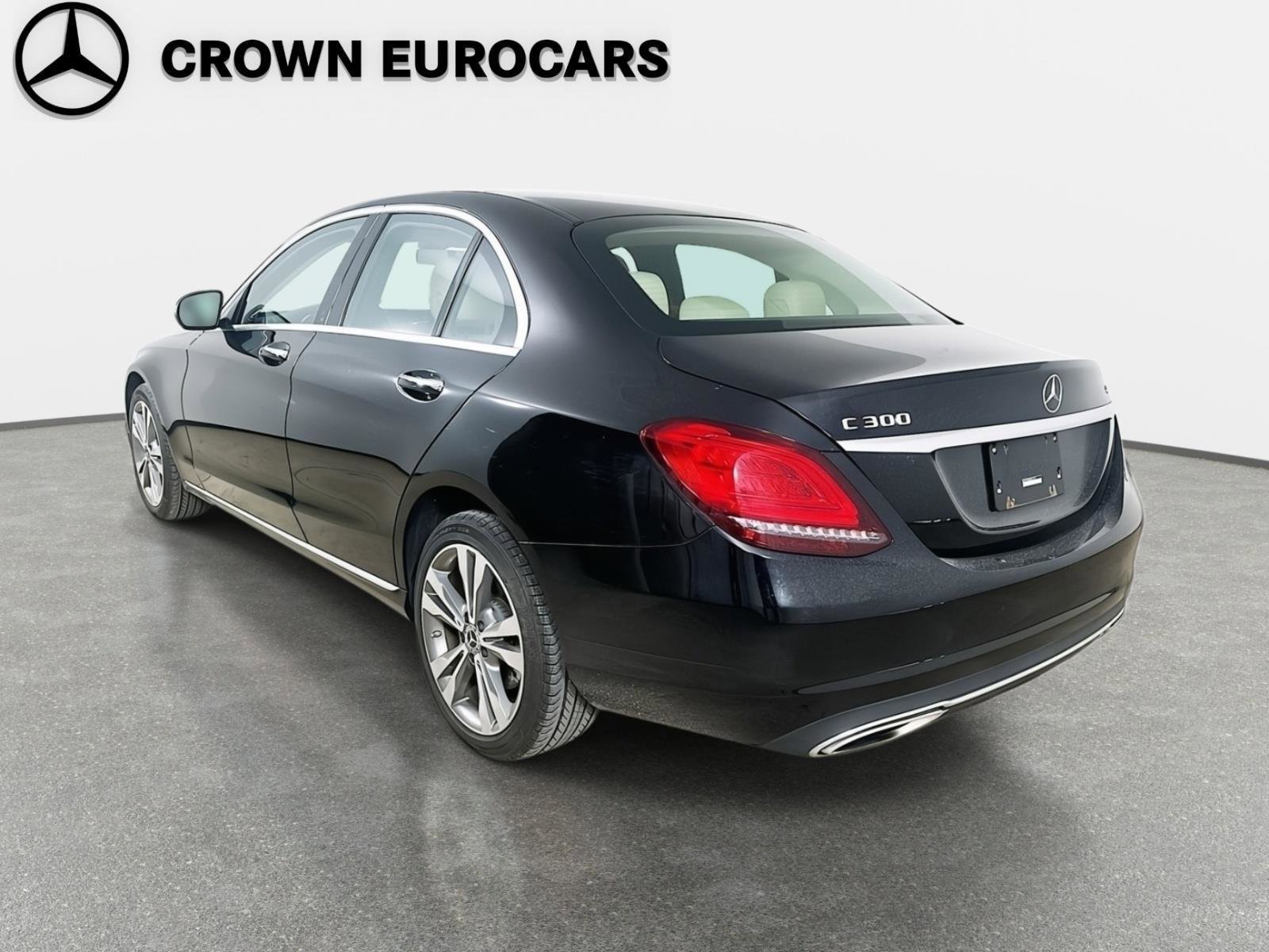 Certified 2021 Mercedes-Benz C 300 4MATIC Sedan w/ Premium Package image 4