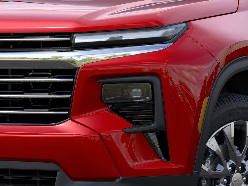 New 2026 Chevrolet Traverse LT w/ Sun and Wheel Package FWD image 11