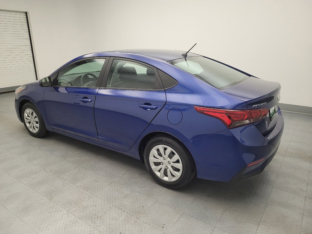 Used 2022 Hyundai Accent SE FWD image 3
