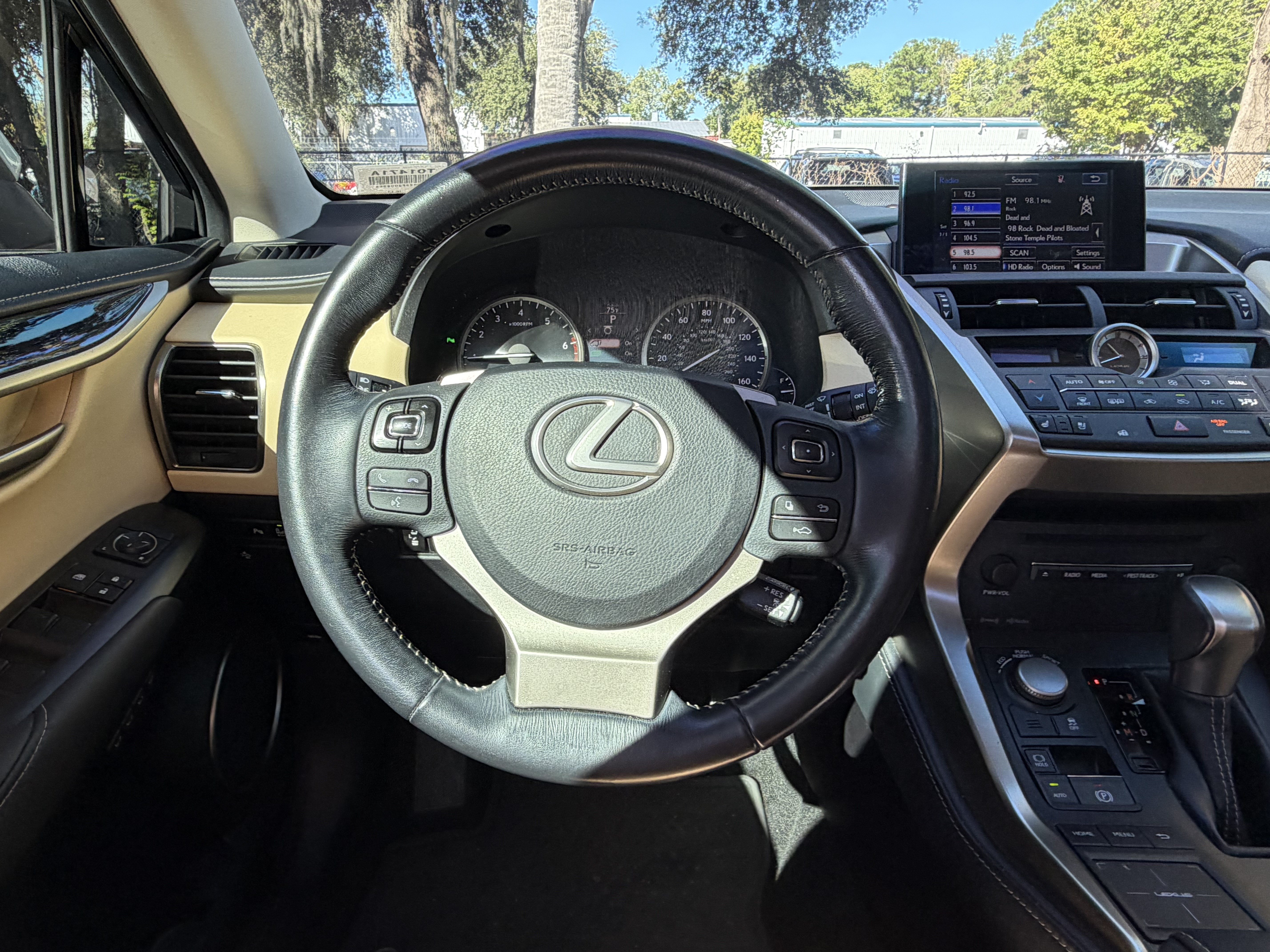Used 2015 Lexus NX 200t FWD w/ Luxury Package image 34
