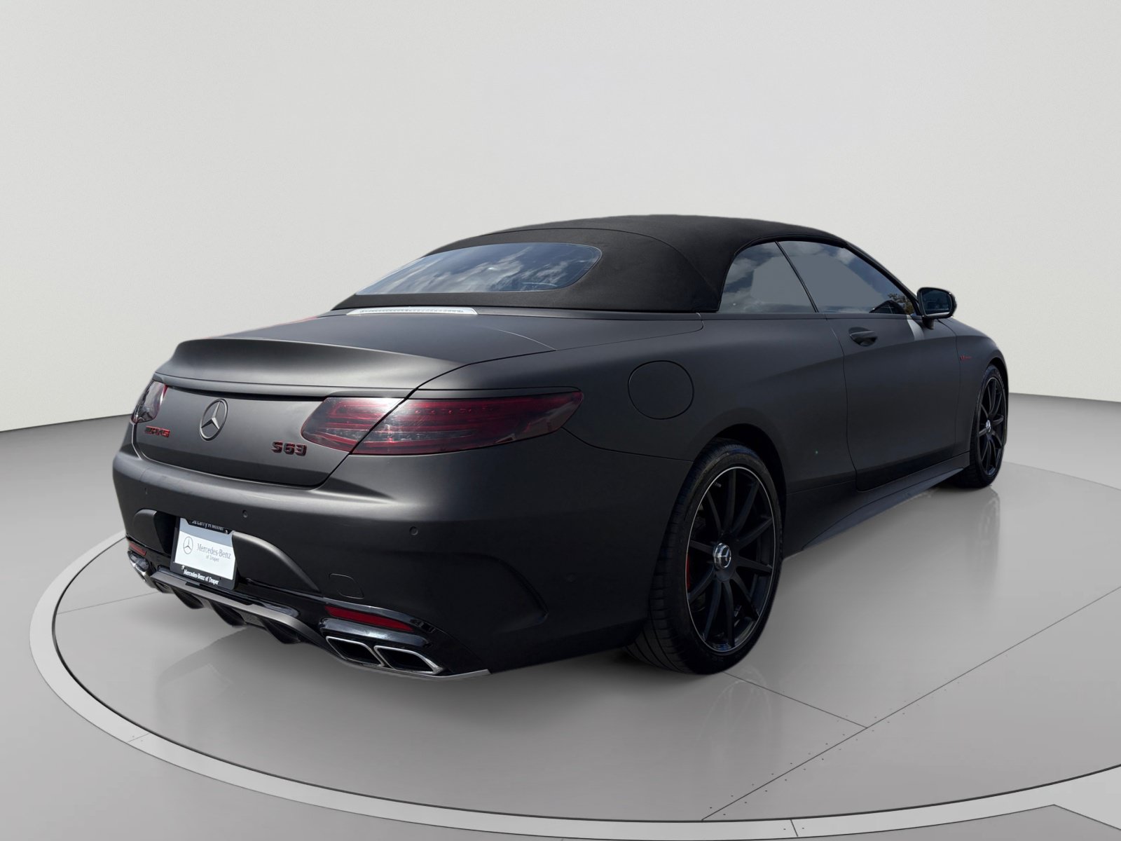 Used 2017 Mercedes-Benz S 63 AMG 4MATIC Cabriolet image 5