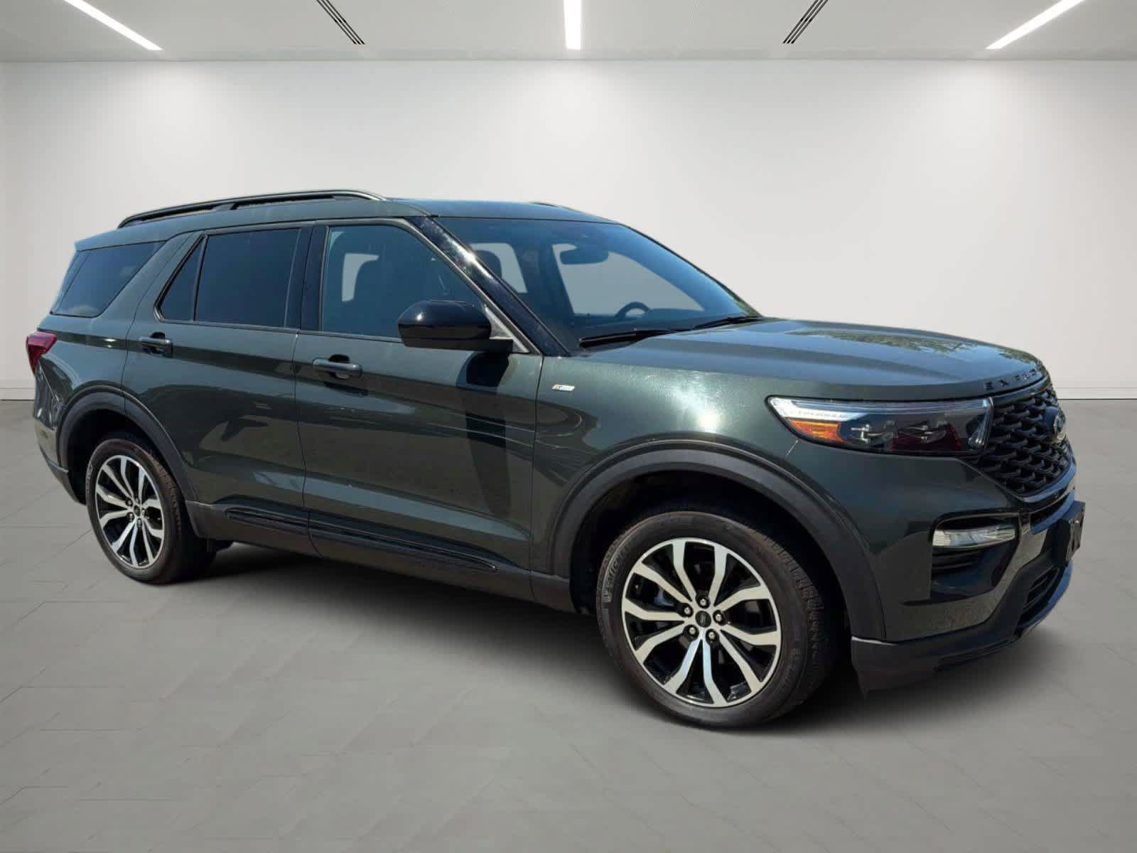 Used 2023 Ford Explorer ST-Line w/ Class IV Trailer Tow Package AWD/4WD image 6