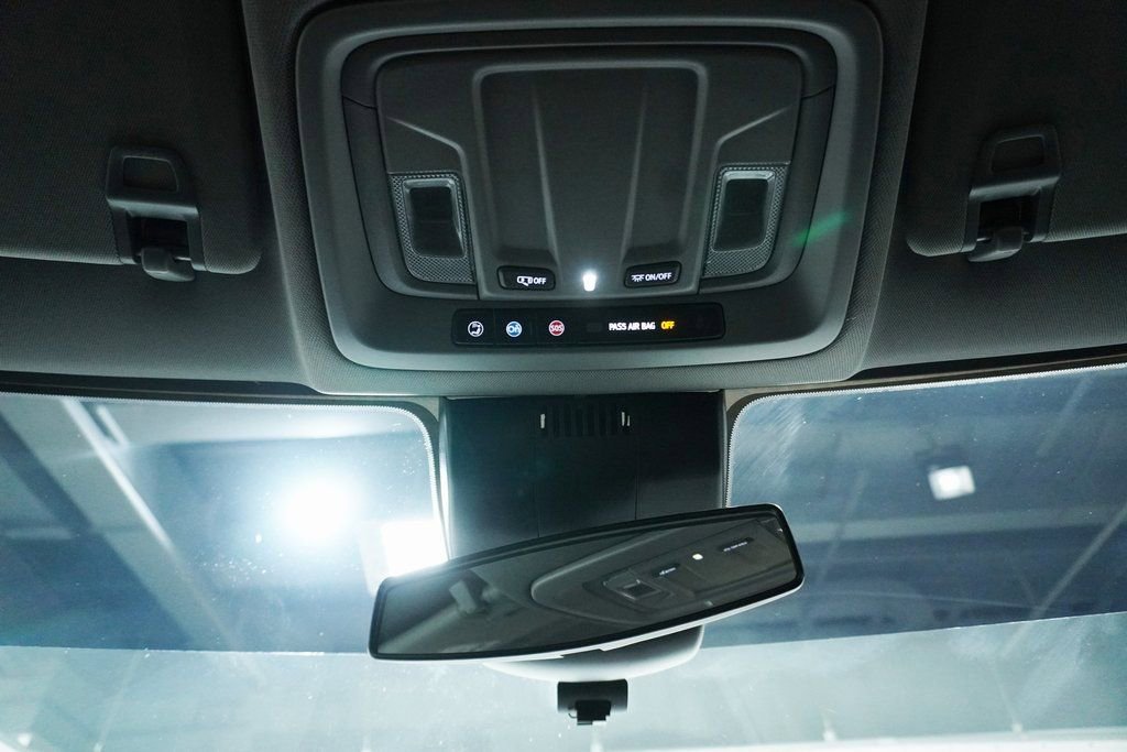 Used 2024 Chevrolet Silverado 2500 Custom w/ Custom Convenience Package image 26