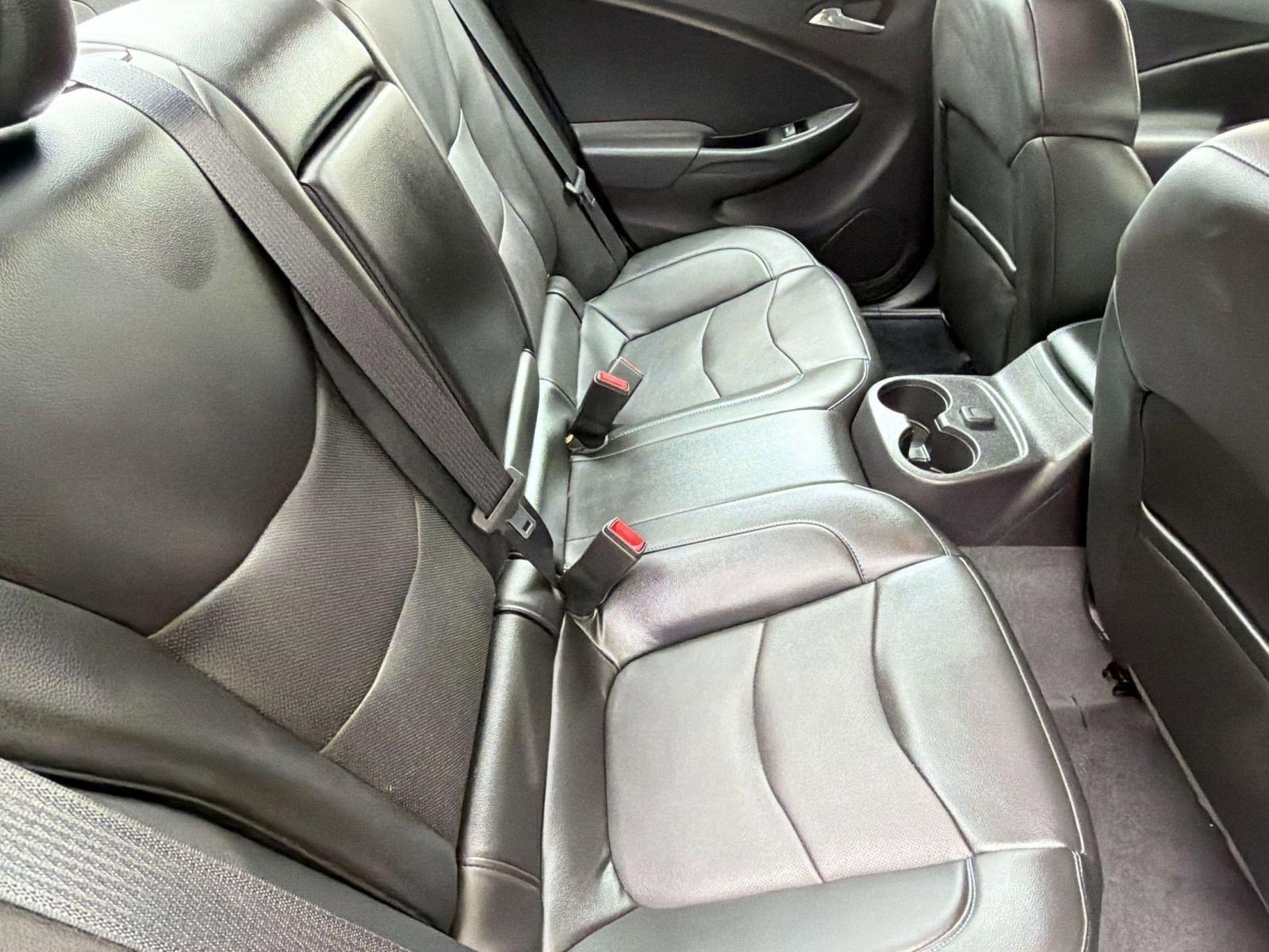 Used 2018 Chevrolet Volt LT w/ Comfort Package FWD image 25