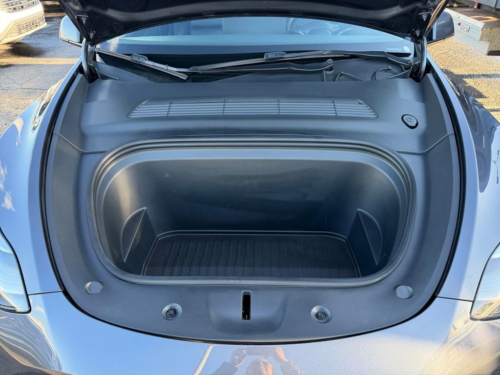 Used 2021 Tesla Model Y Performance image 29