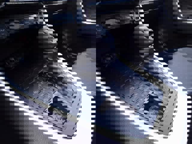 Used 2024 Toyota RAV4 XLE image 6