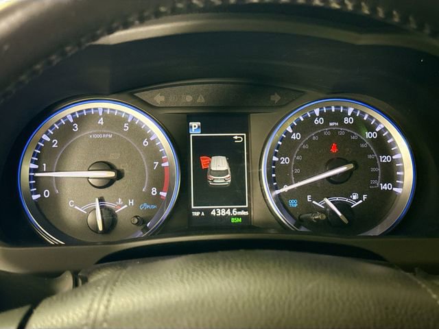 Used 2019 Toyota Highlander Limited image 34