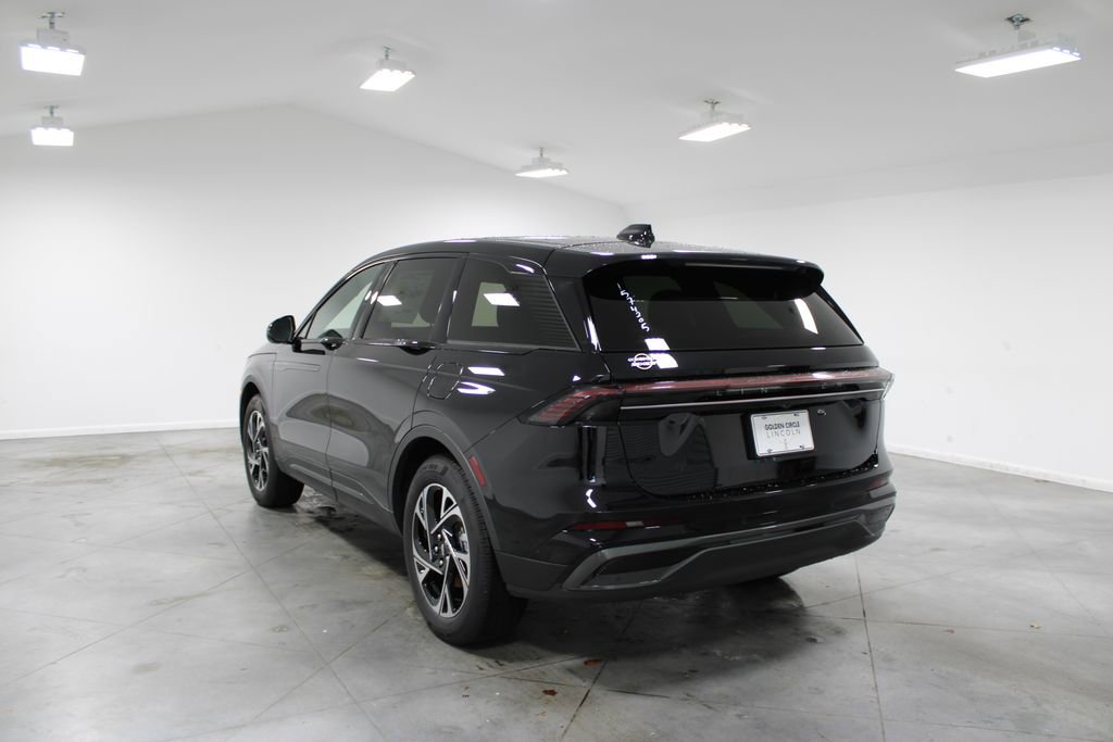 New 2025 Lincoln Nautilus Premier w/ Equipment Group 102A image 6