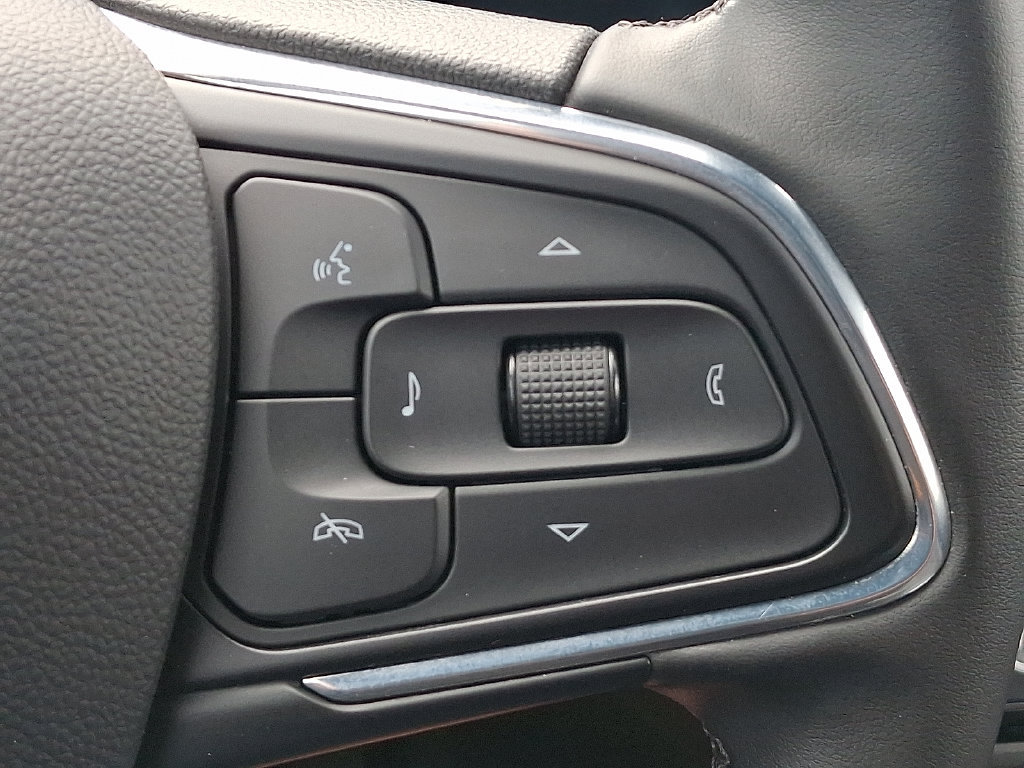 Certified 2024 Buick Envista Sport Touring w/ Convenience II Package FWD image 22