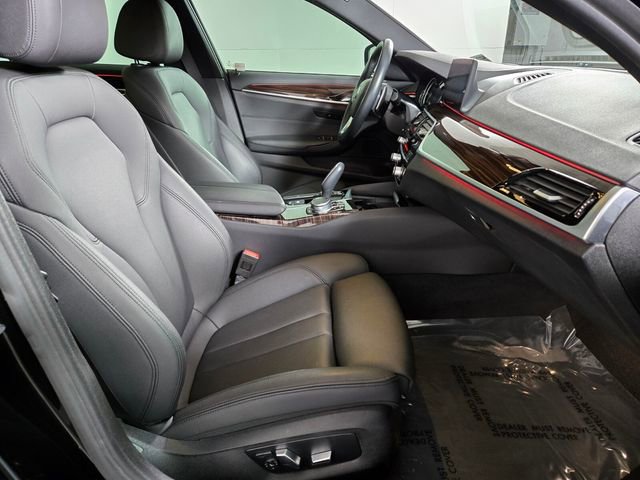 Used 2019 BMW 530i w/ Convenience Package image 23