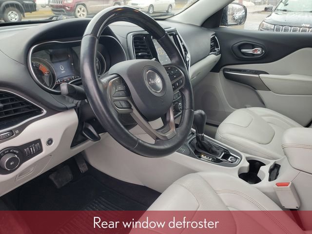 Used 2019 Jeep Cherokee Overland w/ Technology Group image 19