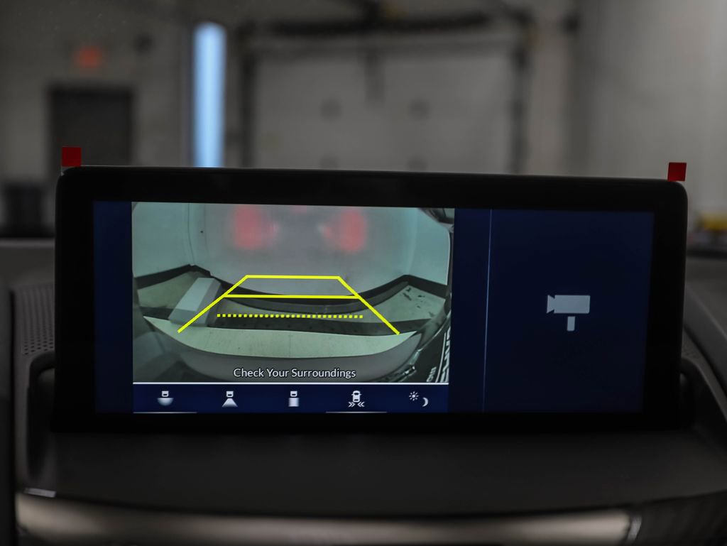 Used 2025 Acura RDX w/ Technology Package image 18