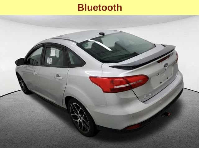 Used 2018 Ford Focus SEL w/ Winter Package FWD image 8