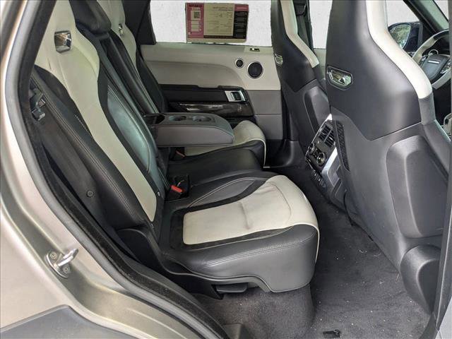 Used 2021 Land Rover Range Rover Sport SVR image 18