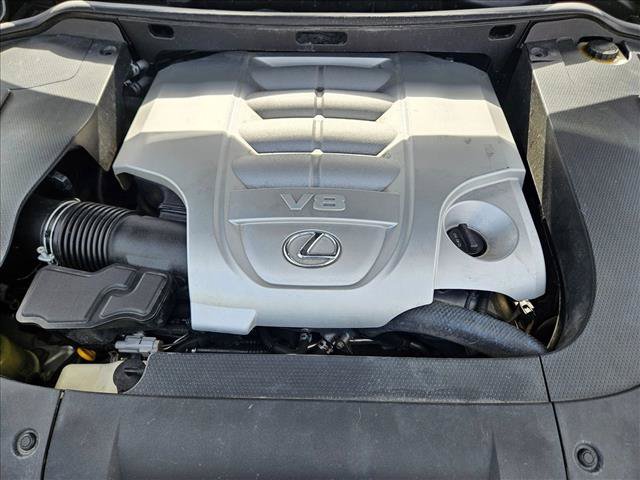 Used 2013 Lexus LX 570 4WD w/ Luxury Pkg w/Pre-crash image 28