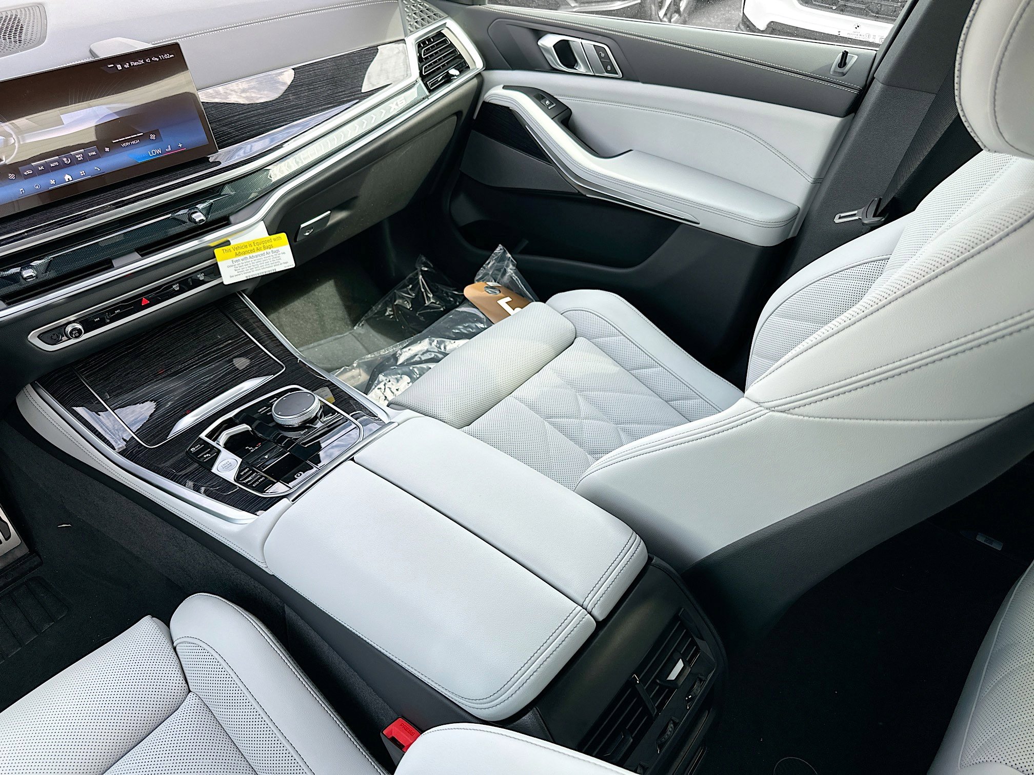 New 2026 BMW X5 sDrive40i w/ M Sport Package image 18