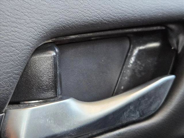 Used 2025 Nissan Altima 2.5 SV FWD image 23