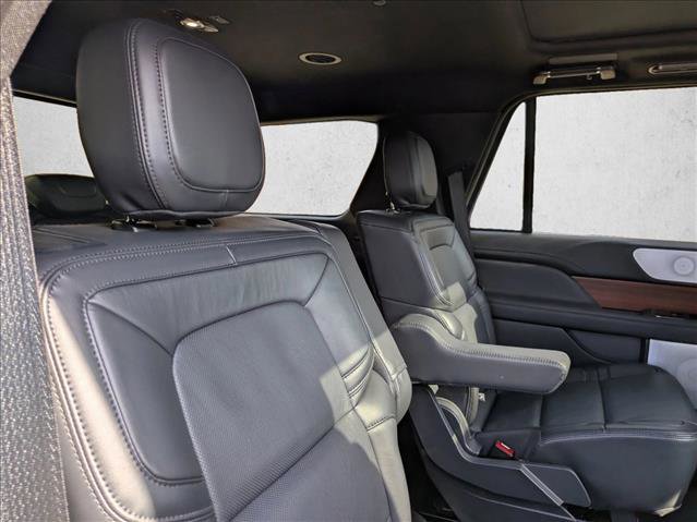Used 2024 Lincoln Navigator Reserve image 21