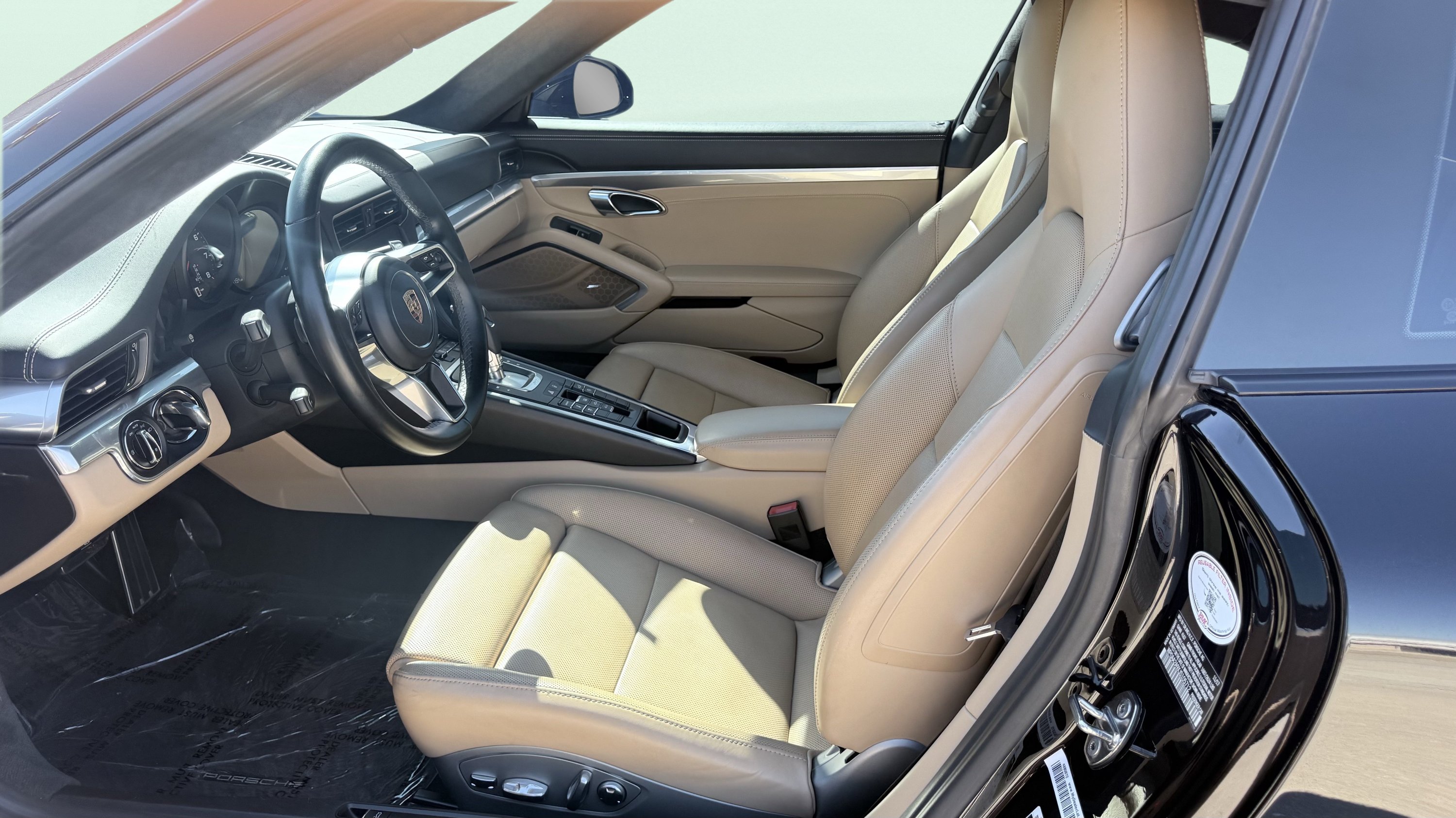 Used 2018 Porsche 911 Carrera RWD image 23