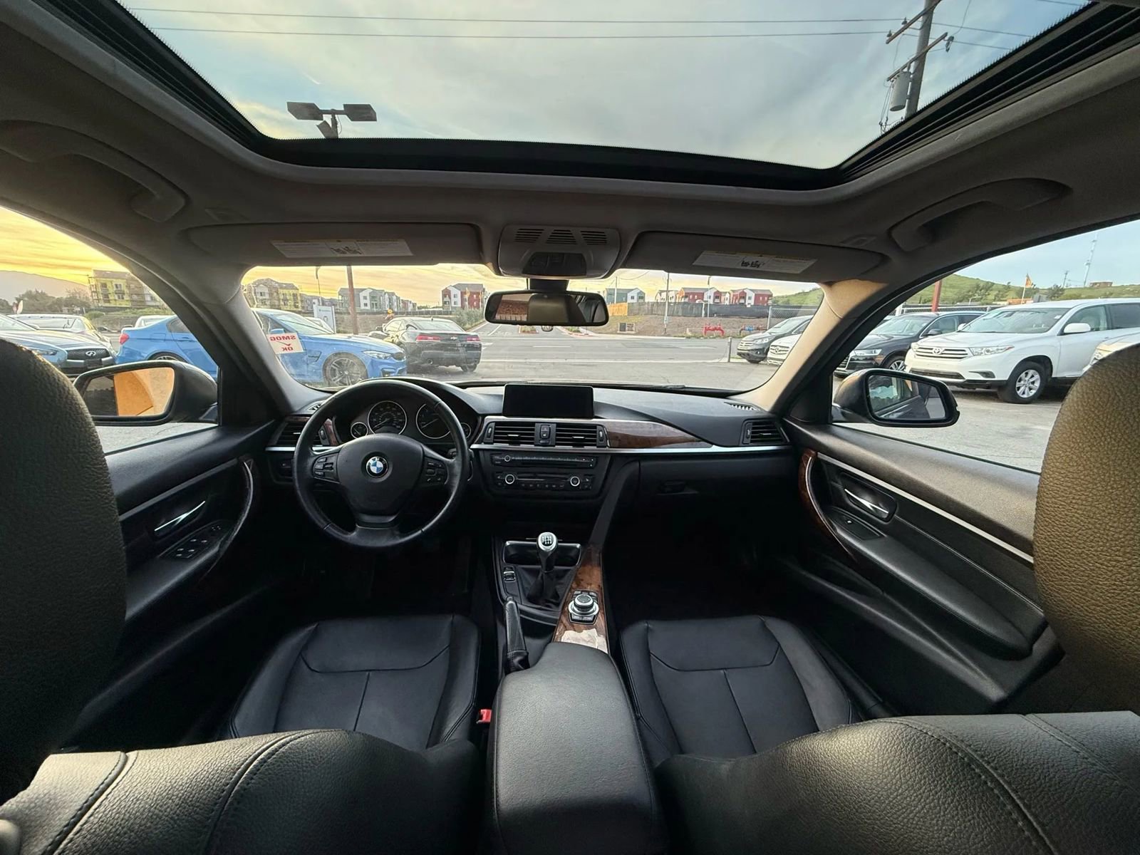 Used 2013 BMW 335i xDrive 335i xDrive Sedan 4D image 25