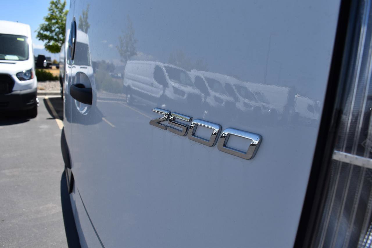 New 2025 Mercedes-Benz Sprinter 2500 image 14