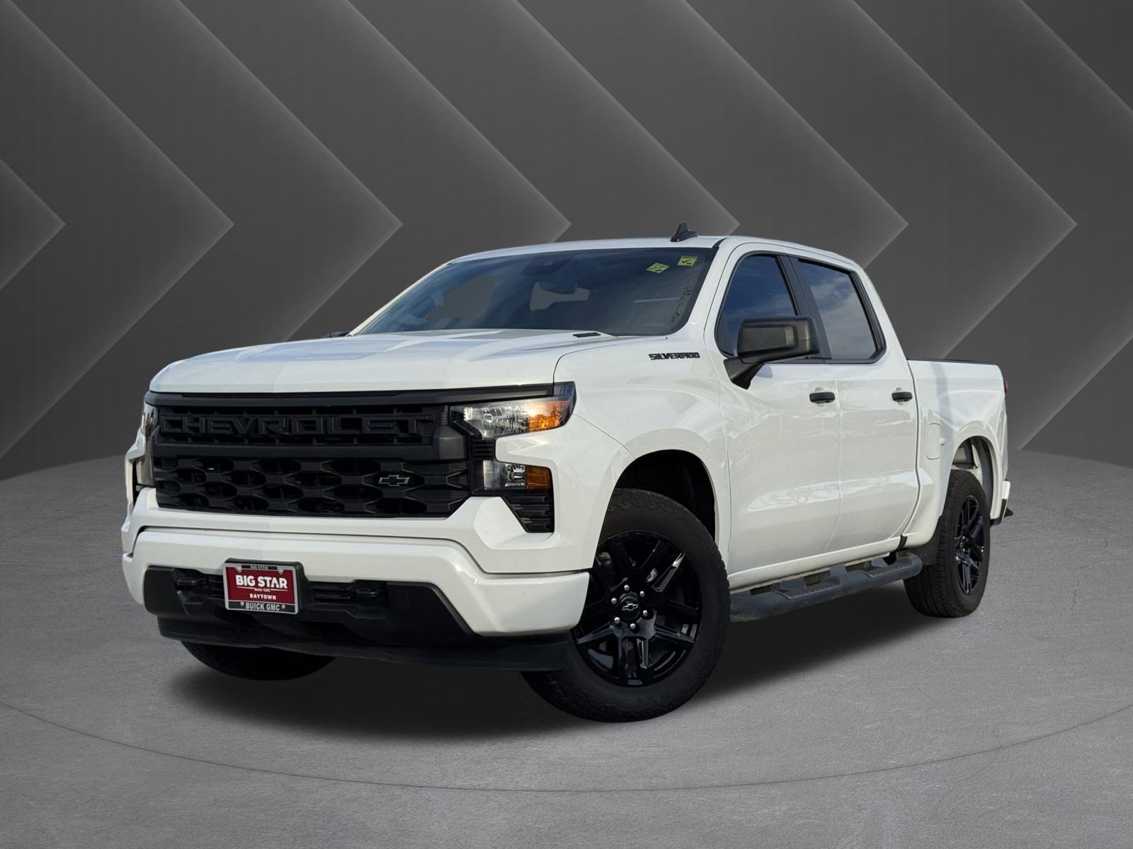 Used 2025 Chevrolet Silverado 1500 Custom w/ Turbomax Blackout Package image 2