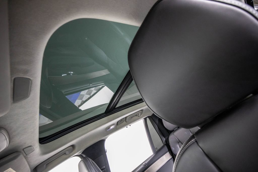 Used 2026 Volvo XC90 B6 Ultra w/ Lounge Package image 28